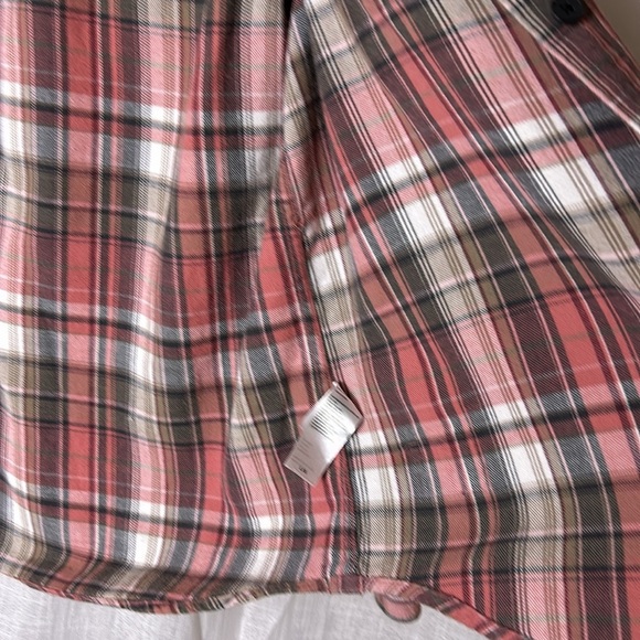 Tilley plaid western shirt women Lg,Yellowstone,brushed flannel ,coastal cowgirl - Picture 10 of 12